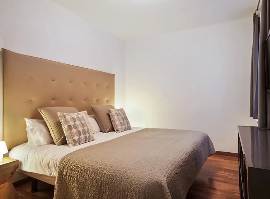Canela Homes Barcelona Universitat Apartment